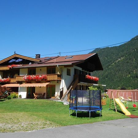 Gaestehaus Luise Waidring Exterior foto