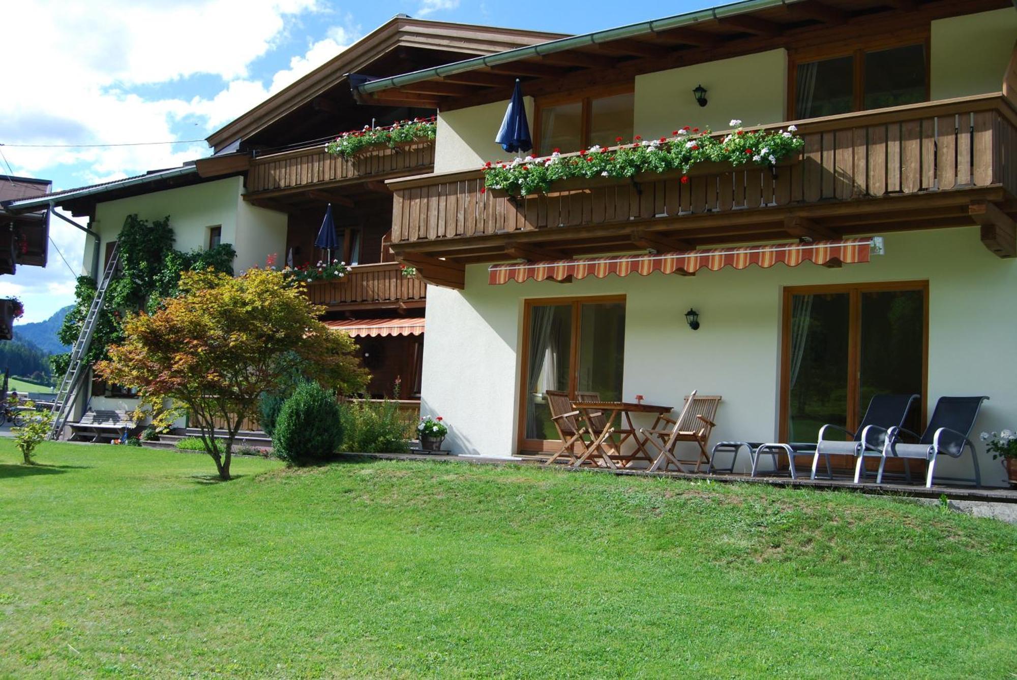 Gaestehaus Luise Waidring Exterior foto
