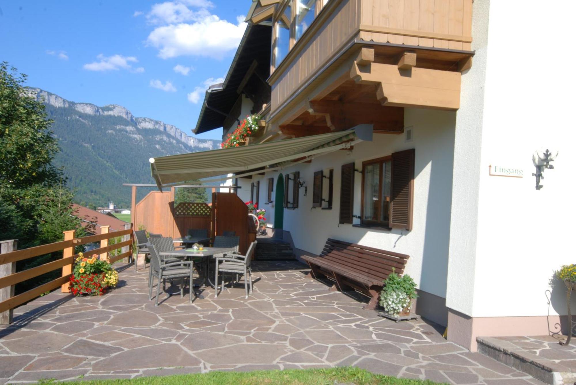 Gaestehaus Luise Waidring Exterior foto